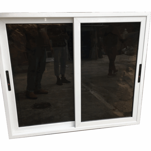 Ventana Corrediza de Doble Panel con Vidrio Oscurecido
